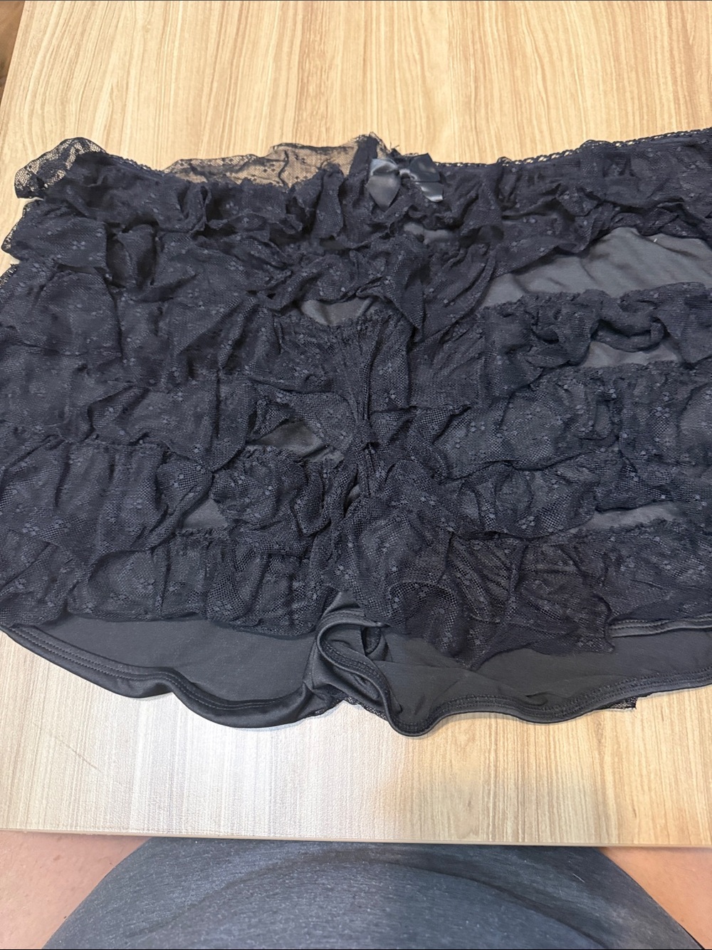 SHEIN Black Lace Ruffle Skort Shorts